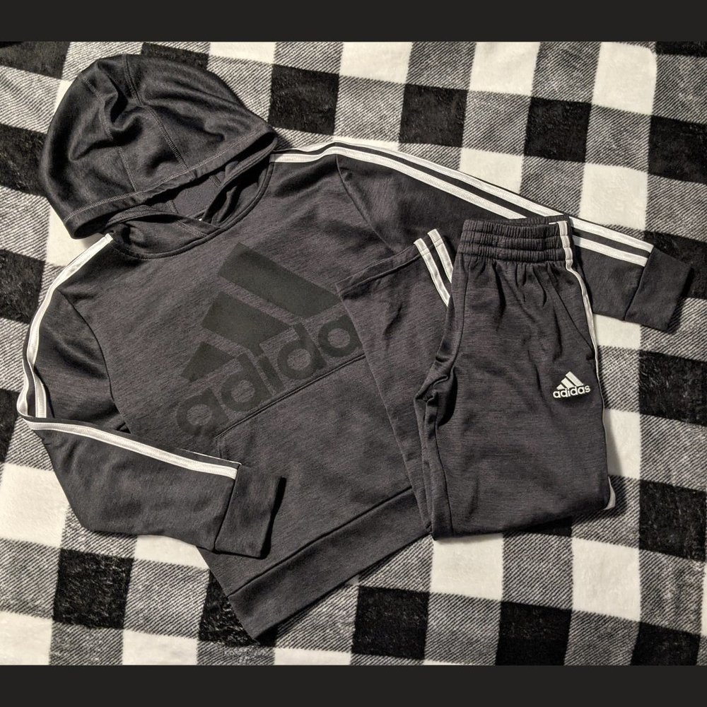 Adidas Outfit